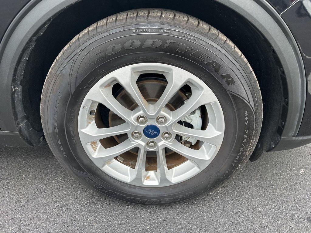 used 2021 Ford Escape car, priced at $17,394