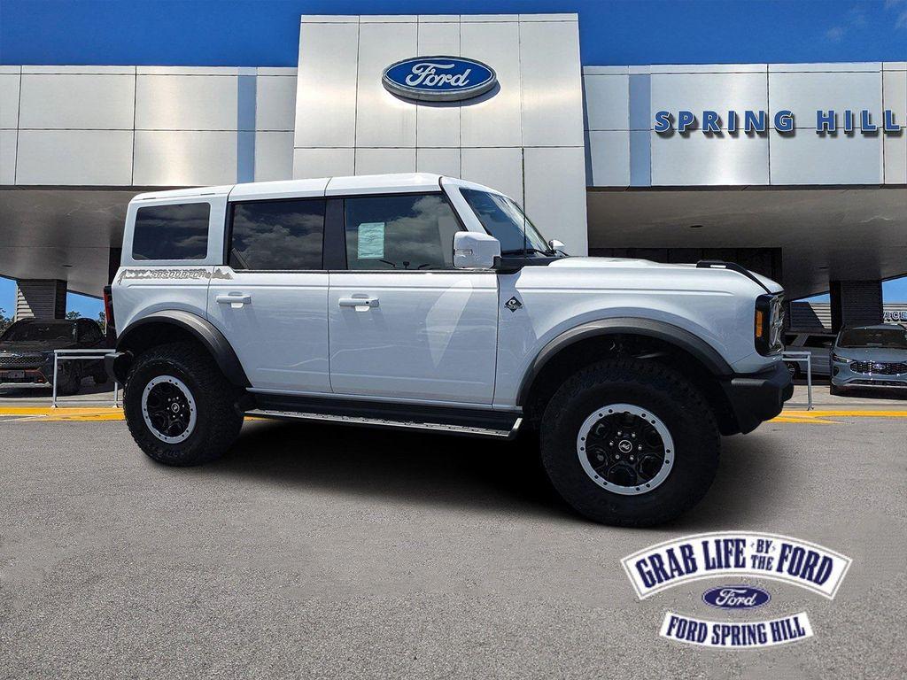new 2025 Ford Bronco car, priced at $60,194