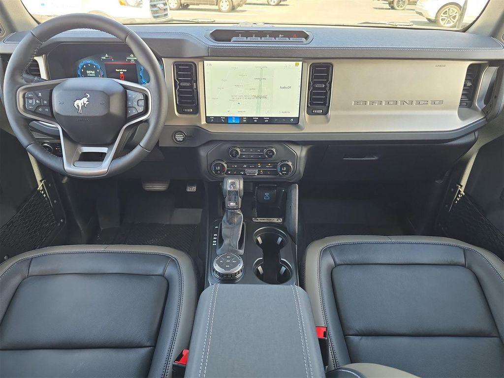 new 2025 Ford Bronco car, priced at $60,194