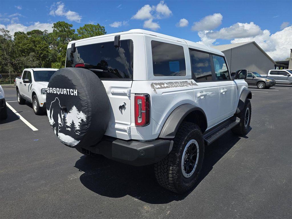 new 2025 Ford Bronco car, priced at $60,194