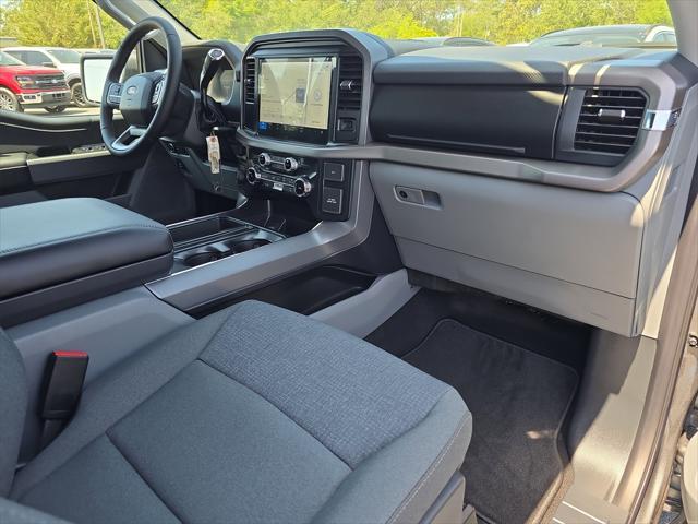 new 2025 Ford F-150 car, priced at $46,646
