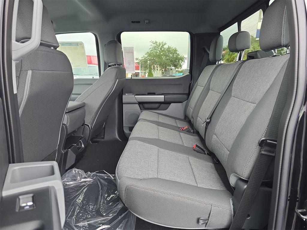 new 2025 Ford F-250 car, priced at $65,818