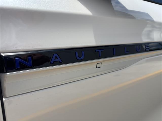 used 2024 Lincoln Nautilus car, priced at $52,994