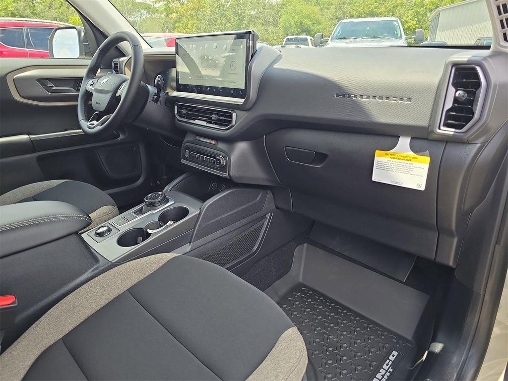 new 2025 Ford Bronco Sport car, priced at $32,431