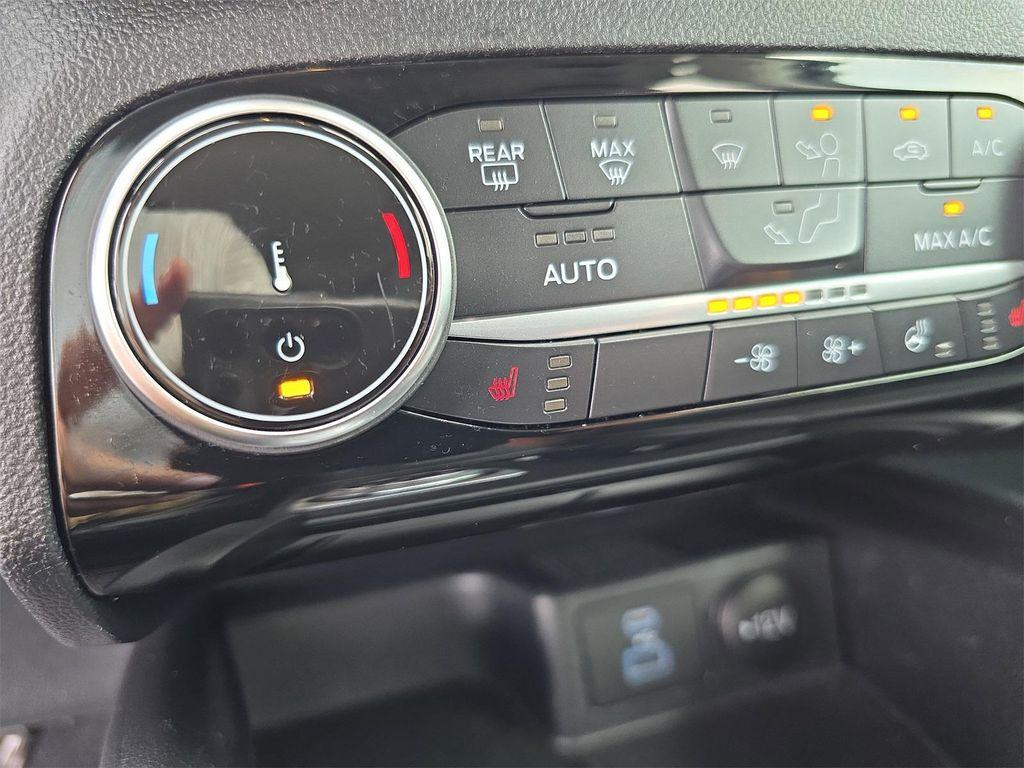 used 2022 Ford Escape car, priced at $19,725