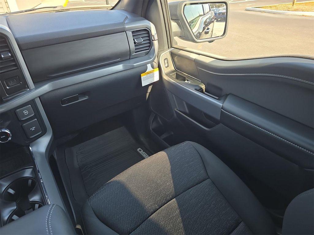 new 2025 Ford F-150 car, priced at $60,167