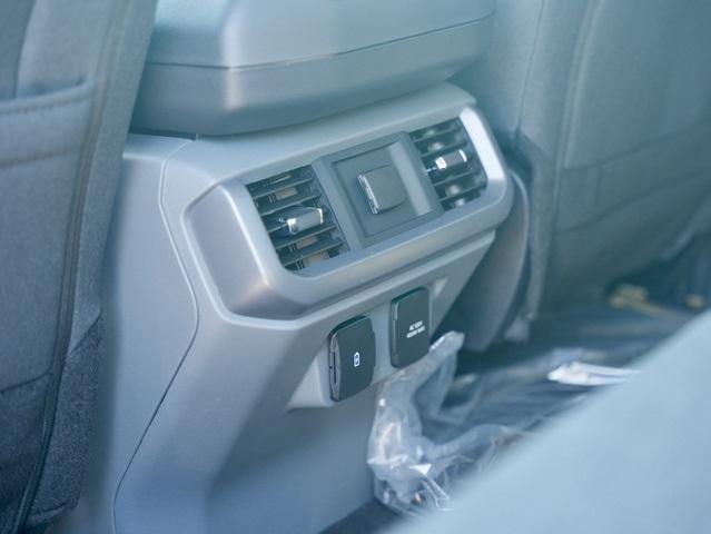 new 2025 Ford F-150 car, priced at $50,973