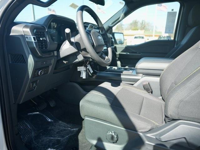 new 2025 Ford F-150 car, priced at $47,520
