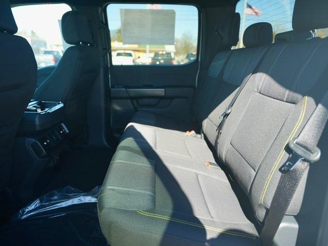 new 2025 Ford F-150 car, priced at $47,520