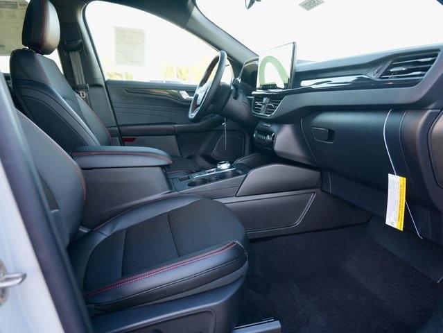 new 2025 Ford Escape car, priced at $33,068