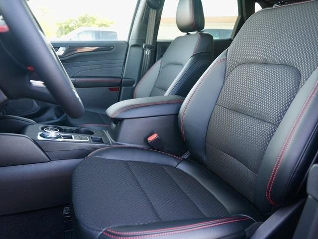 new 2025 Ford Escape car, priced at $33,068