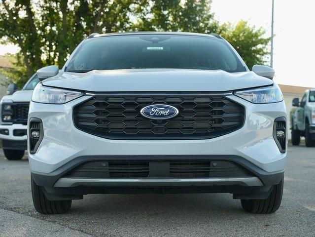 new 2025 Ford Escape car, priced at $33,068