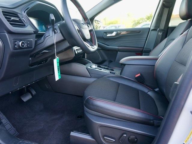 new 2025 Ford Escape car, priced at $33,068