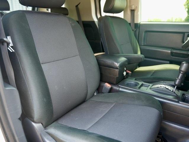 used 2008 Toyota FJ Cruiser car, priced at $15,972