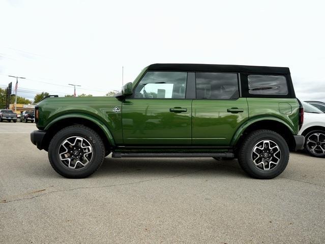 new 2024 Ford Bronco car, priced at $45,549