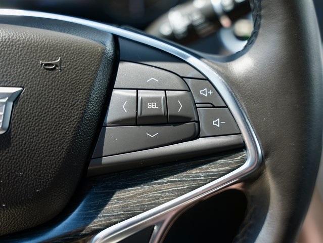 used 2020 Cadillac XT5 car, priced at $24,192