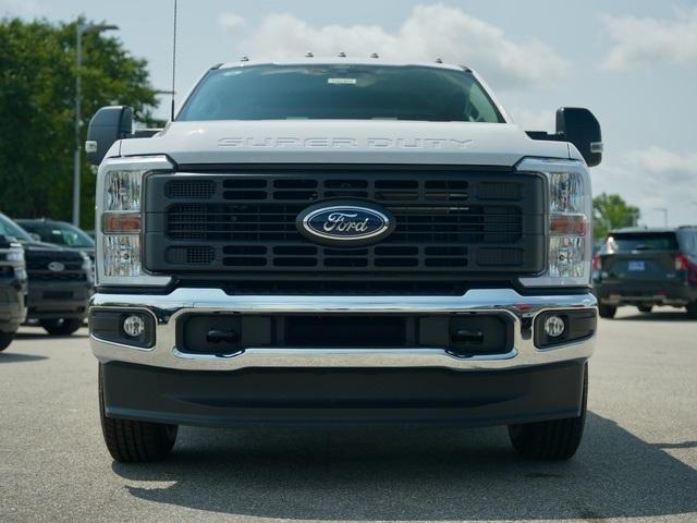 new 2024 Ford F-350 car, priced at $53,056