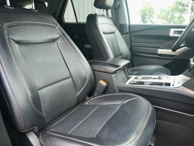 used 2023 Ford Explorer car, priced at $35,092