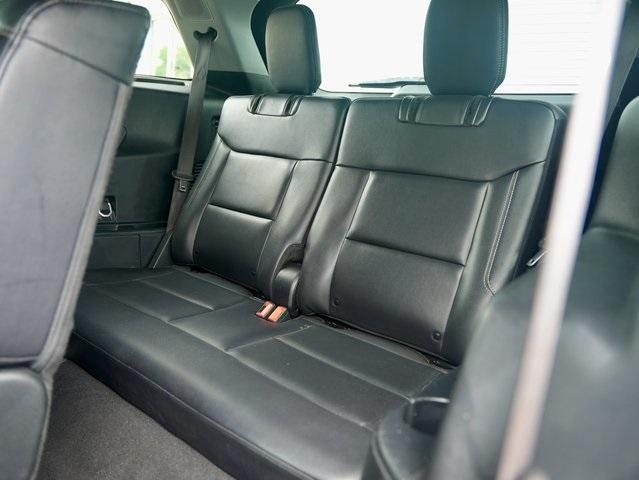 used 2023 Ford Explorer car, priced at $35,092