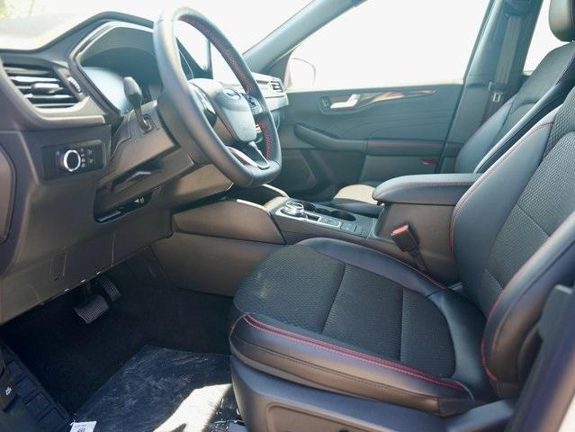 new 2025 Ford Escape car, priced at $30,625