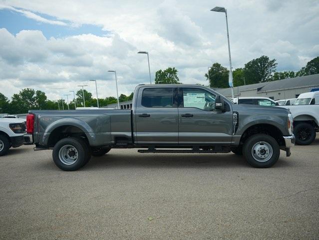 new 2025 Ford F-350 car, priced at $57,346
