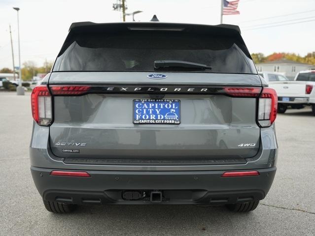 new 2025 Ford Explorer car, priced at $40,257