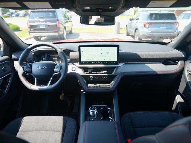 new 2025 Ford Explorer car, priced at $55,047