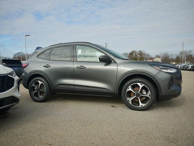 used 2025 Ford Escape car, priced at $31,492
