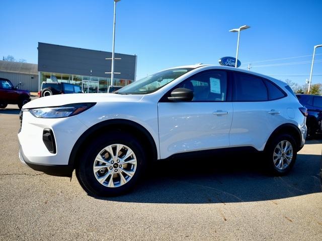 new 2025 Ford Escape car, priced at $30,336