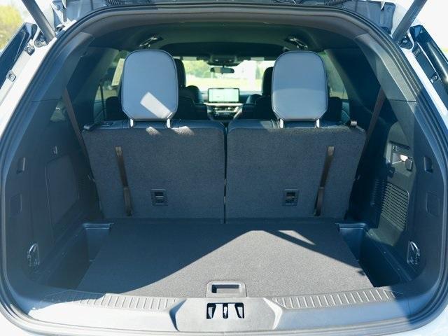 new 2025 Ford Explorer car, priced at $44,426