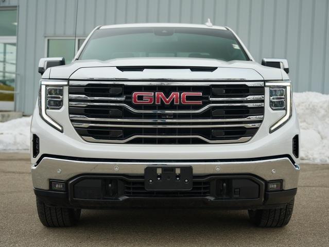 used 2022 GMC Sierra 1500 car, priced at $50,392