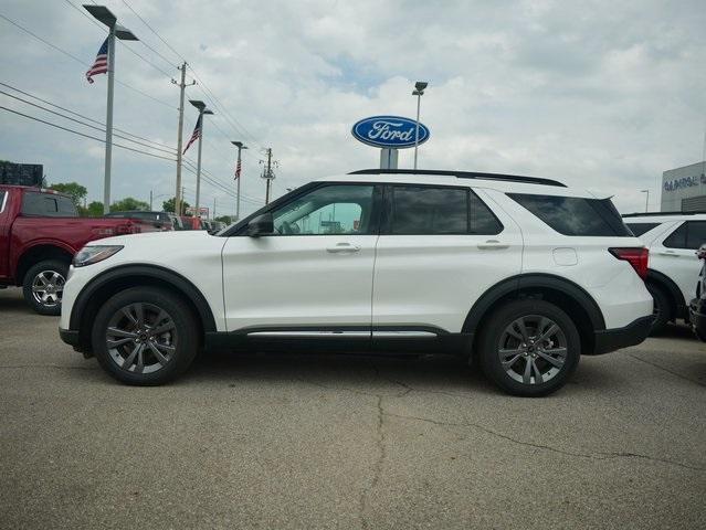 new 2025 Ford Explorer car, priced at $43,574
