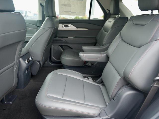 new 2025 Ford Explorer car, priced at $43,574