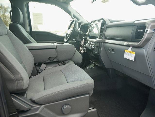 new 2025 Ford F-150 car, priced at $52,270