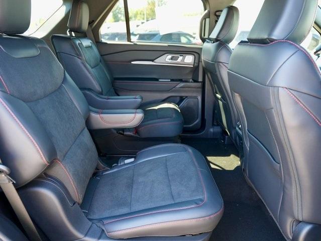 new 2025 Ford Explorer car, priced at $55,696