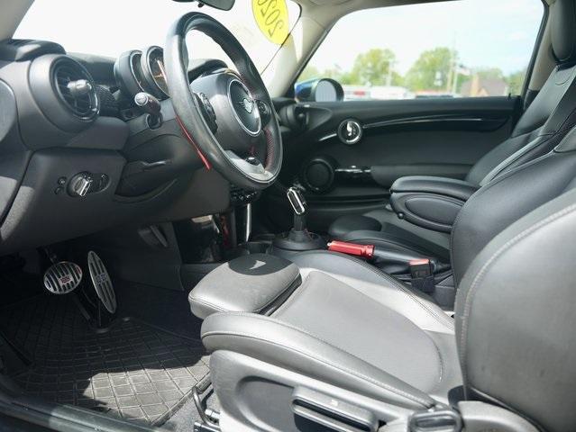 used 2020 MINI Hardtop car, priced at $20,682