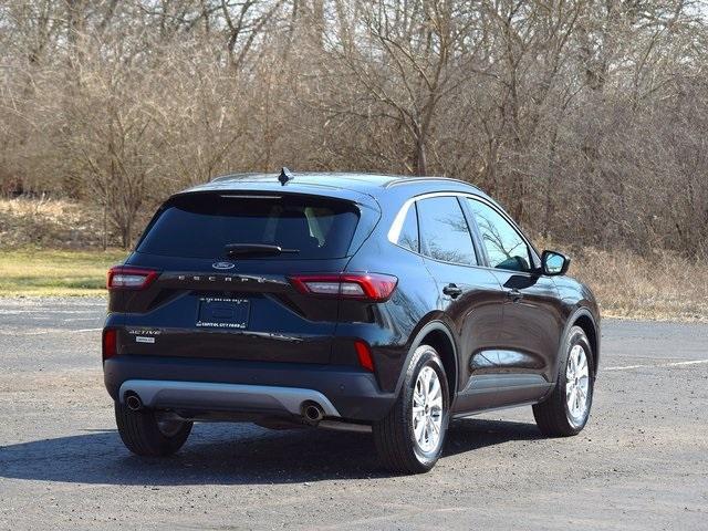 new 2024 Ford Escape car, priced at $31,298