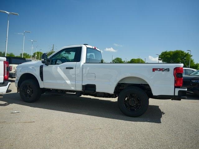 new 2025 Ford F-350 car, priced at $53,842