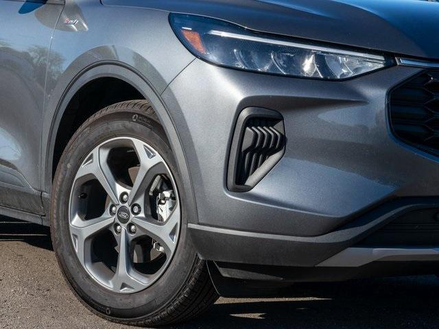 new 2025 Ford Escape car, priced at $24,033