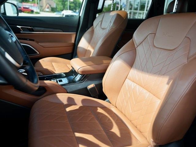 used 2024 Kia Telluride car, priced at $38,892