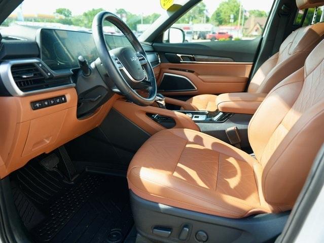 used 2024 Kia Telluride car, priced at $38,892
