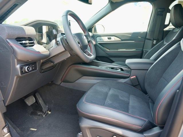 new 2025 Ford Explorer car, priced at $52,015