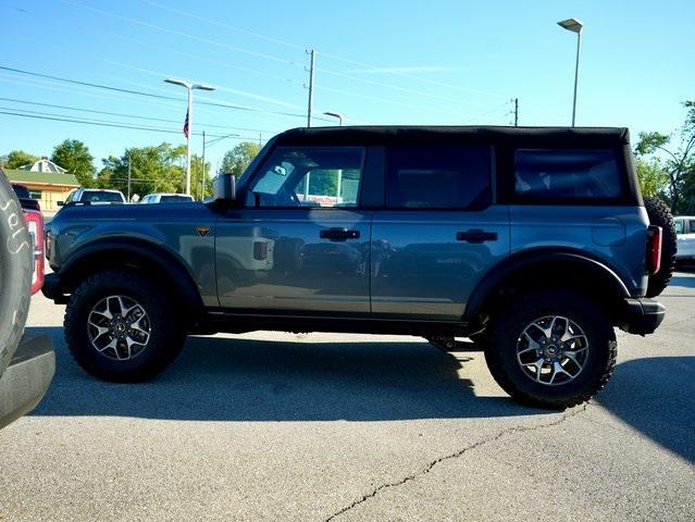 new 2024 Ford Bronco car, priced at $52,376