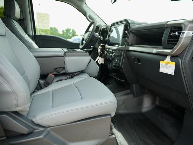 new 2025 Ford F-150 car, priced at $44,210