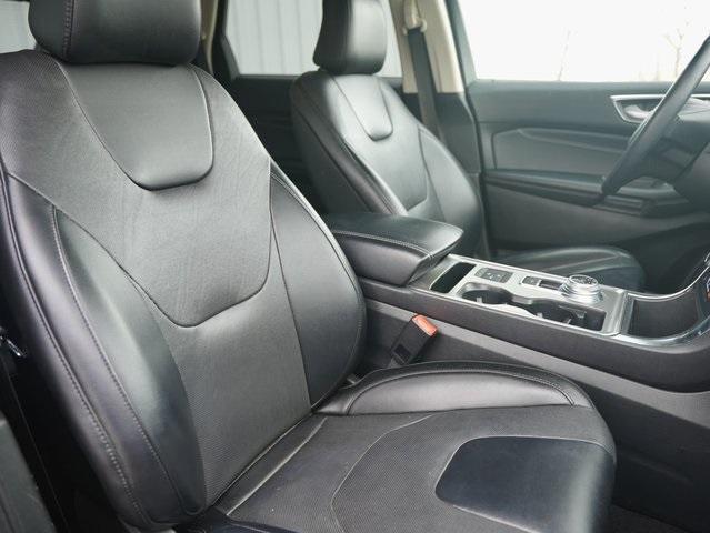 used 2022 Ford Edge car, priced at $24,592