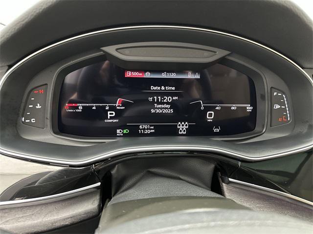used 2025 Audi Q7 car, priced at $59,800