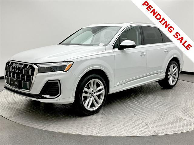 used 2025 Audi Q7 car, priced at $59,800