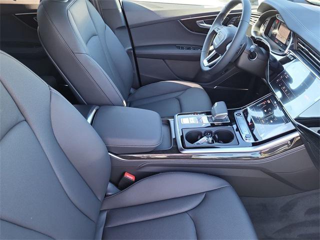 new 2025 Audi Q7 car, priced at $79,469