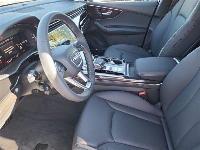 new 2025 Audi Q7 car, priced at $79,469