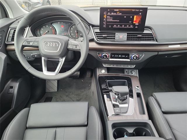 new 2024 Audi Q5 car